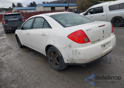 2008 Pontiac G6 Value Leader z USA, uszkodzony, nr VIN 1G2ZF57B184152839